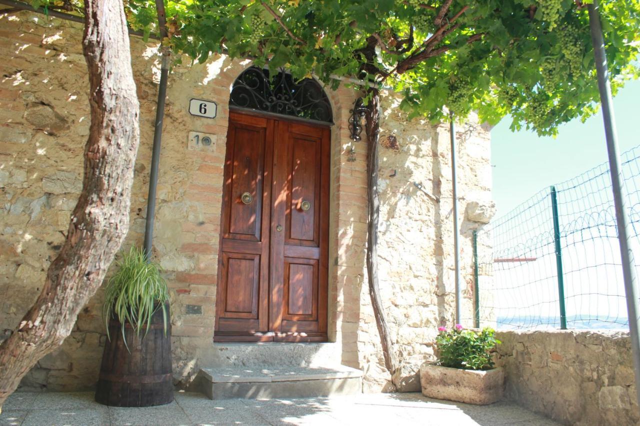 La Casina Di Nonna Lola Villa Castiglione d'Orcia Luaran gambar